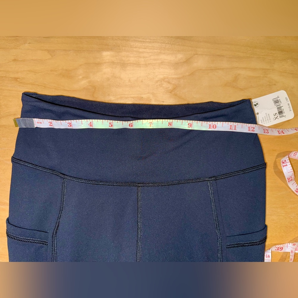 🏷️ NWT FP Movement Wonderland Warmth Black Leggings 🖤 - Picture 15 of 16